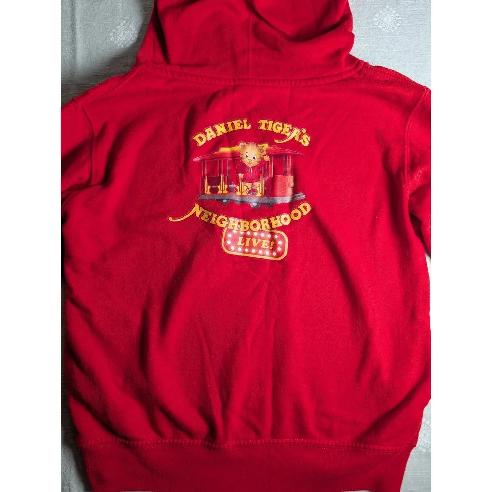 Daniel Tiger's Neighborhood Hoodie Kids Size 5/6 Red Pullover Sweatshirt